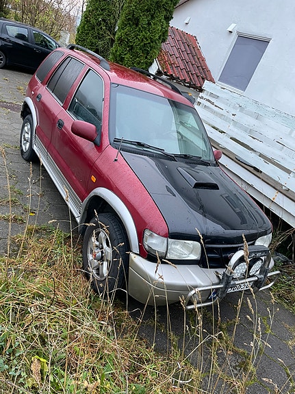 Kia Sportage 2 of 5