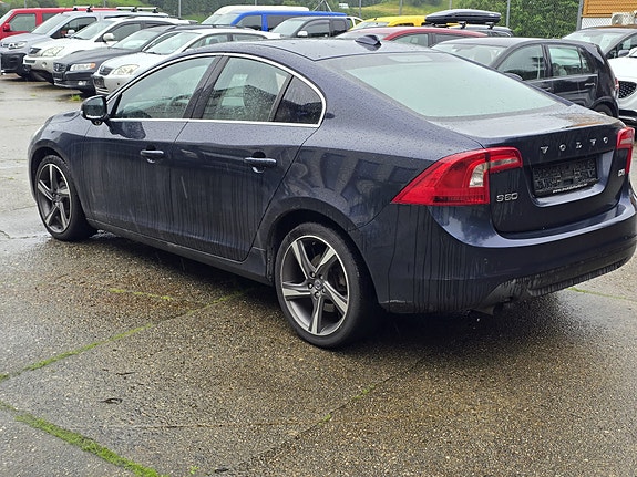 Volvo S60 3 of 26