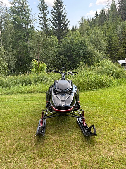 Ski-doo Freeride STD 850 E-TEC 2 of 5