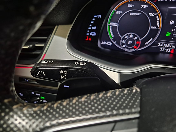 Audi Q7 18 of 30