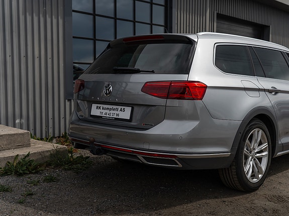 Volkswagen Passat 8 of 30