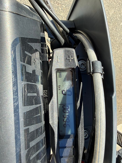 Husqvarna TE 300i 4 of 5