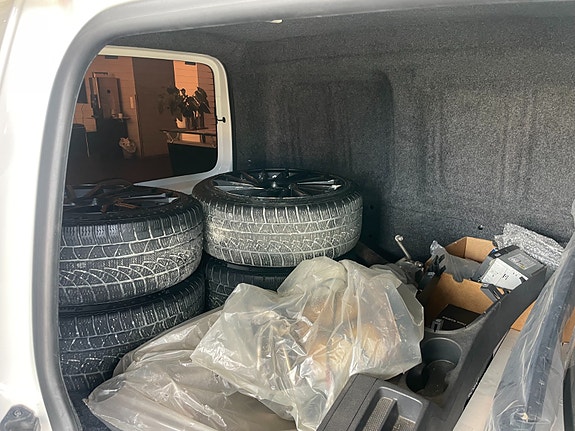 Volkswagen Caddy 16 of 17