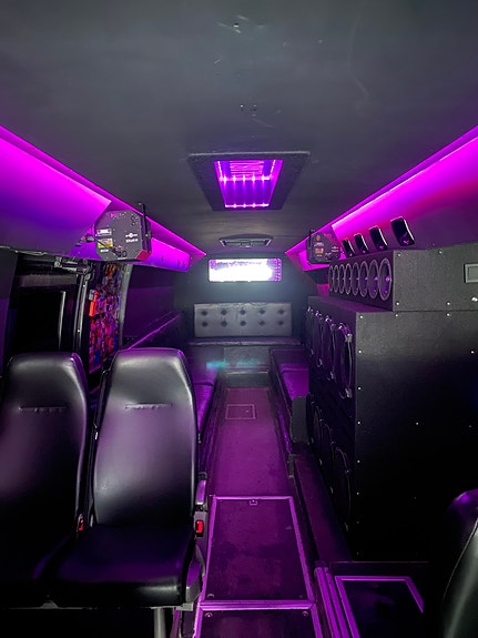 Volvo 9700s 6 of 13
