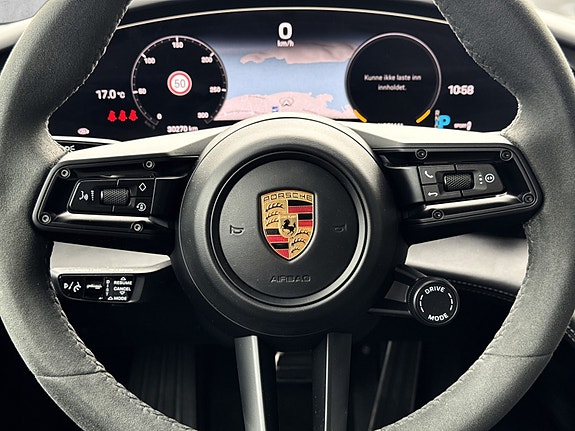 Porsche Taycan Sport Turismo 16 of 28