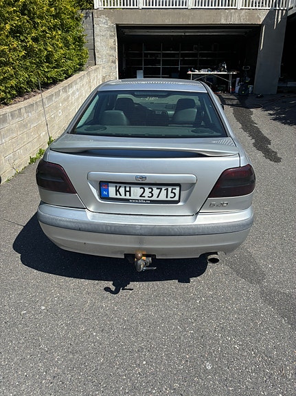 Volvo S40 4 of 5