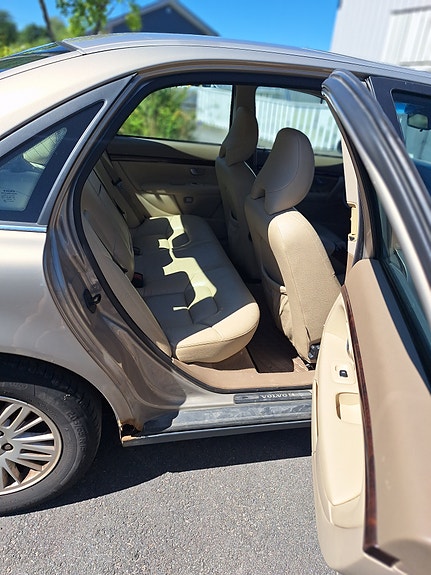 Volvo S80 7 of 26