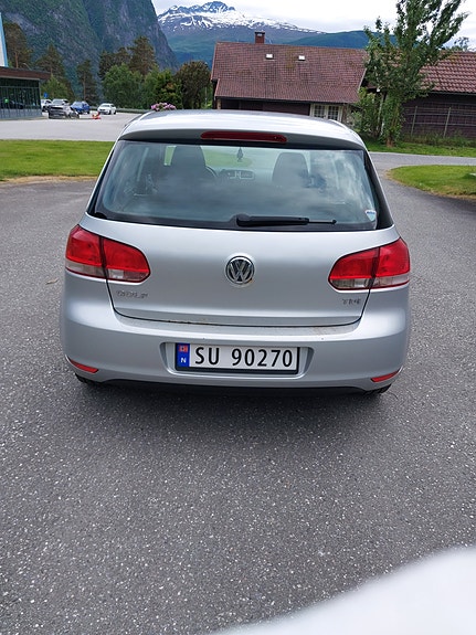 Volkswagen Golf VI 4 of 10