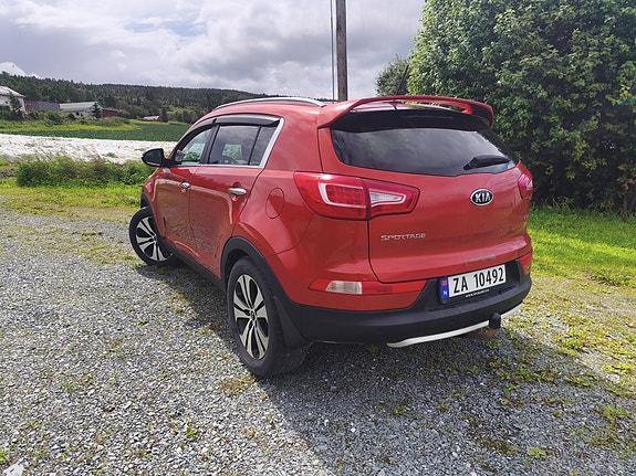 Kia Sportage 3 of 5