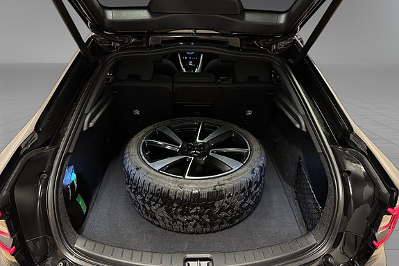 Polestar 2 4 of 5