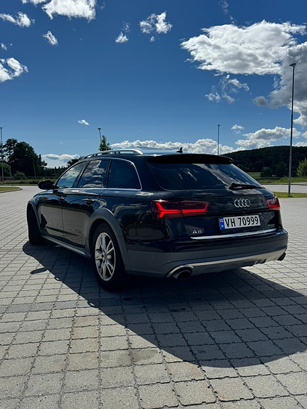 Audi A6 allroad 4 of 5
