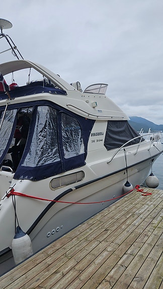 Viksund 310 St. Cruz med forlenget badeplattform og strak aksling 3 of 5
