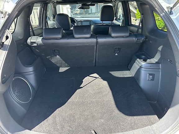Mitsubishi Outlander 9 of 12
