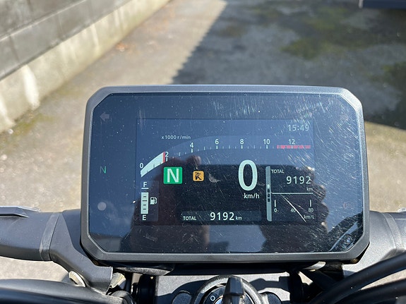 Honda CB 125 R 4 of 13