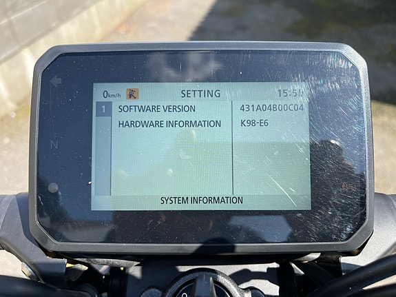 Honda CB 125 R 7 of 13