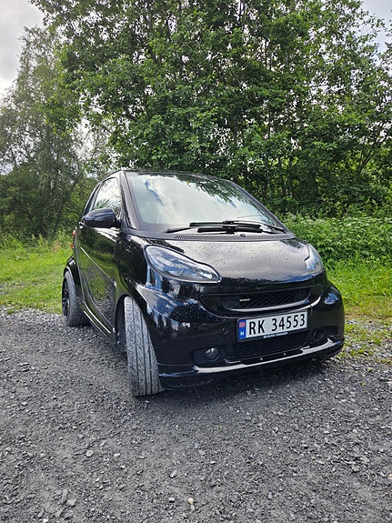 Smart Fortwo cabrio 2 of 5