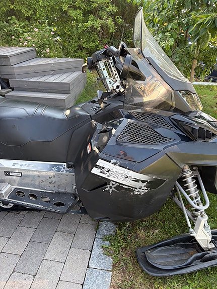 Lynx Adventure GT 600 E-Tec 3 of 21