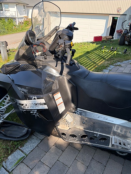 Lynx Adventure GT 600 E-Tec 8 of 21