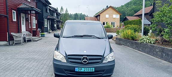 Mercedes-Benz Vito 113 2 of 17