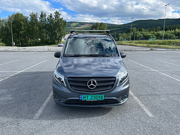 Mercedes-Benz Vito 119 2 of 15