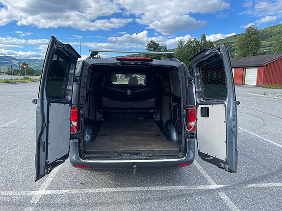 Mercedes-Benz Vito 119 9 of 15