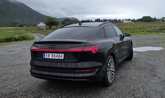 Audi e-tron Sportback 5 of 5