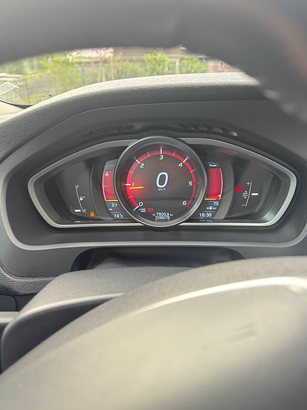 Volvo V40 5 of 5