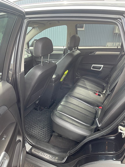 Opel Antara 10 of 15