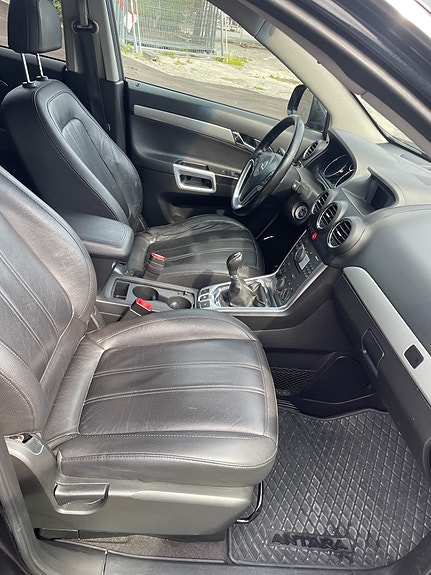 Opel Antara 9 of 15