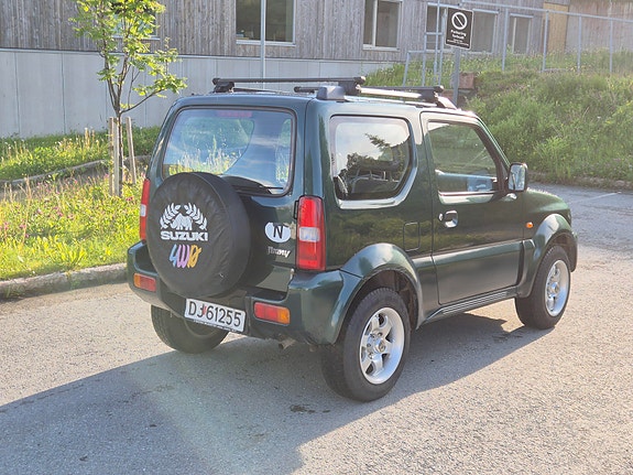 Suzuki Jimny 5 of 5