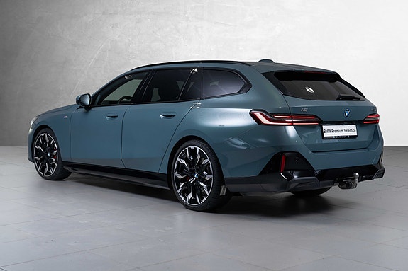 BMW i5 11 of 30