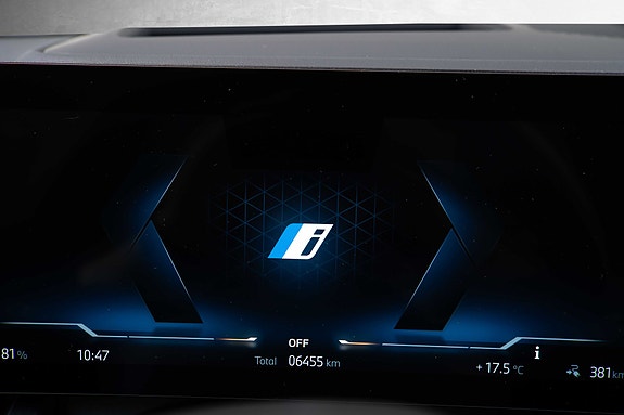 BMW i5 12 of 30