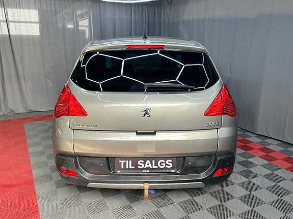 Peugeot 3008 5 of 5