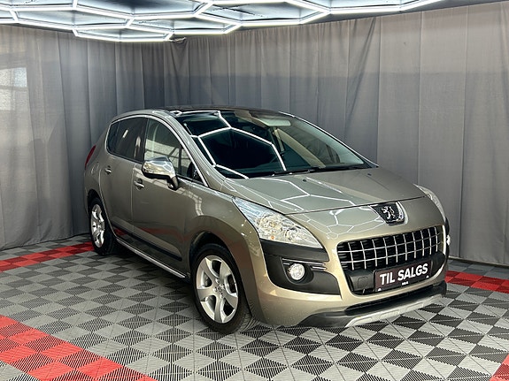 Peugeot 3008 2 of 5