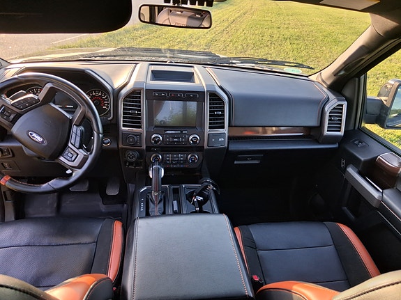 Ford F-150 25 of 29