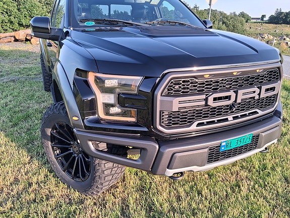 Ford F-150 7 of 29