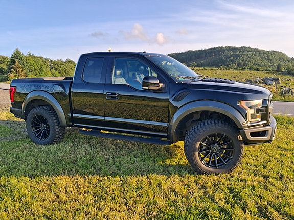 Ford F-150 10 of 29