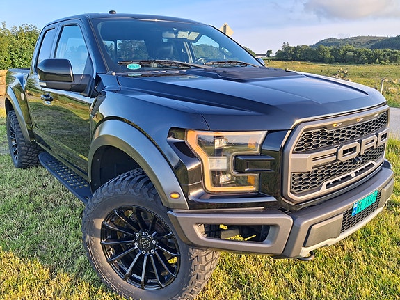 Ford F-150 8 of 29
