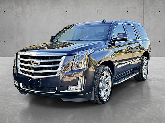 Cadillac Escalade 3 of 5