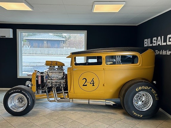 Ford 5-Window 1929 photo 4