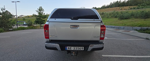 Isuzu D-max 3 of 5