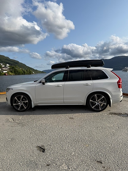 Volvo XC90 5 of 5