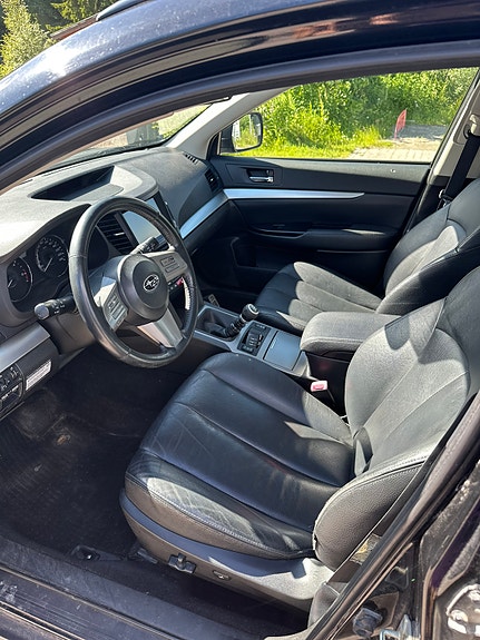 Subaru Outback 9 of 19