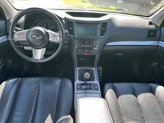 Subaru Outback 10 of 19