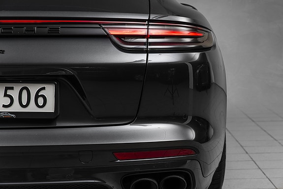Porsche Panamera 7 of 30