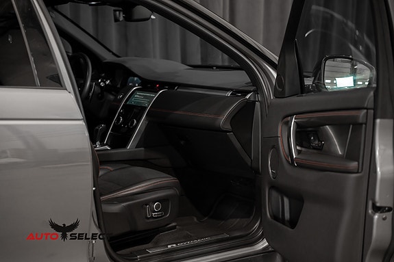 Land Rover Discovery Sport 24 of 30