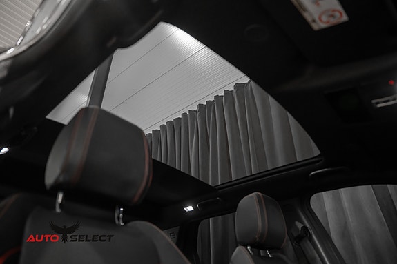 Land Rover Discovery Sport 29 of 30