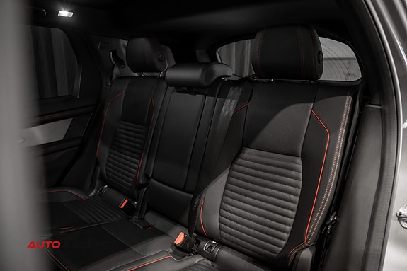 Land Rover Discovery Sport 22 of 30