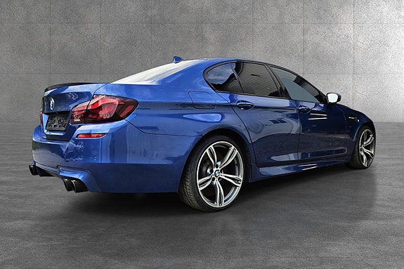 BMW M5 5 of 5