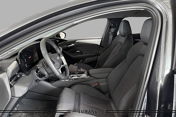 Audi A6 e-tron 4 of 5